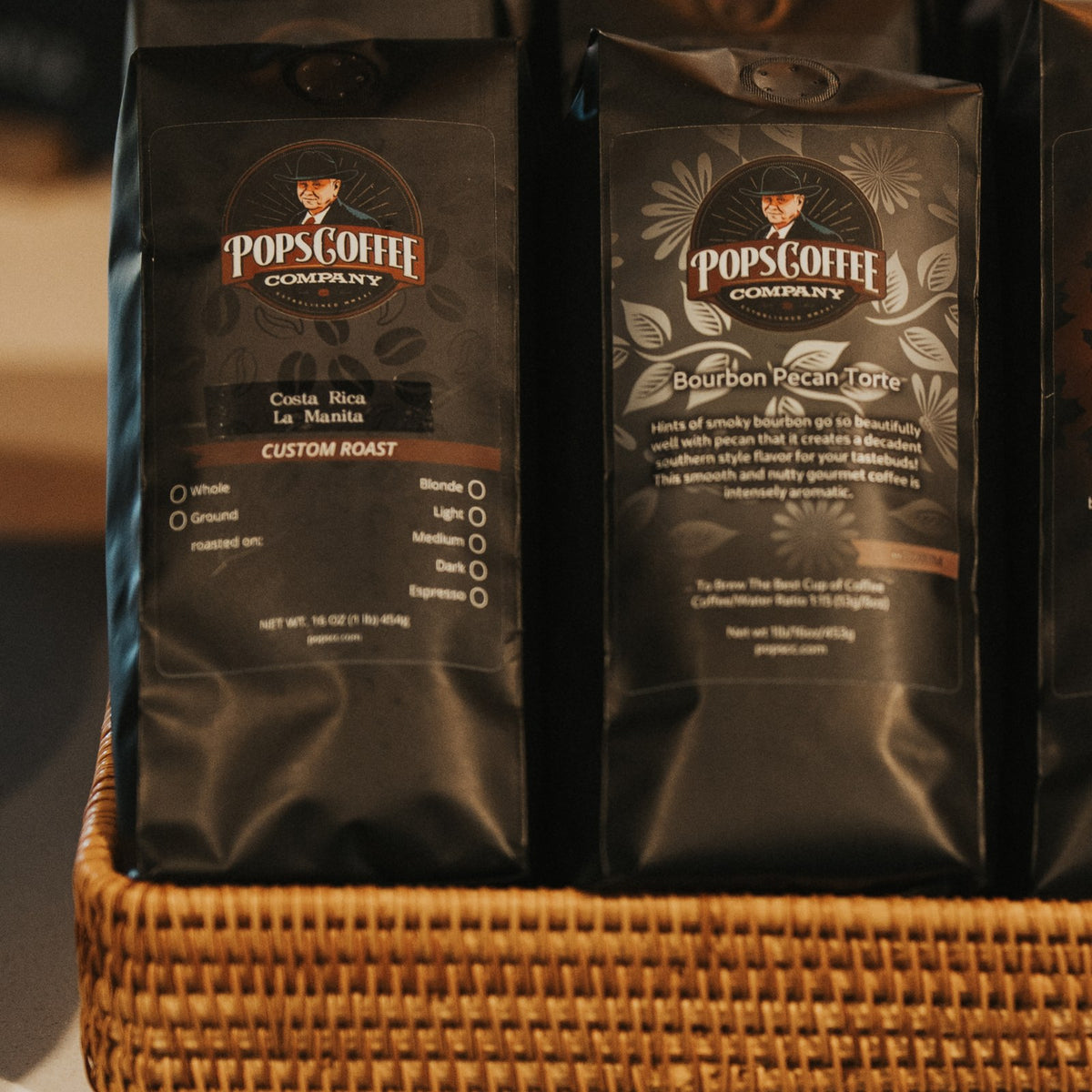 Pops Costa Rica La Manita bags in a woven basket at a cafe